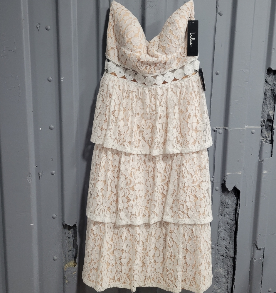 Lulus Tiered Strapless Dress